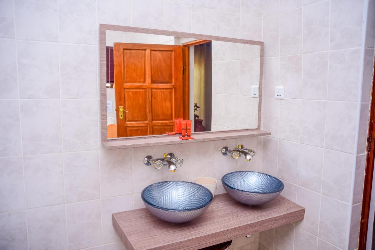 African Home Hotel Gaborone Exteriér fotografie
