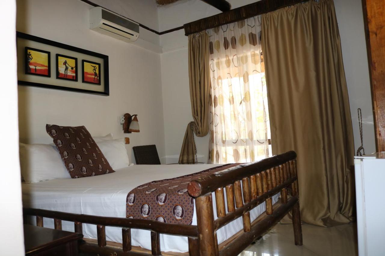 African Home Hotel Gaborone Exteriér fotografie
