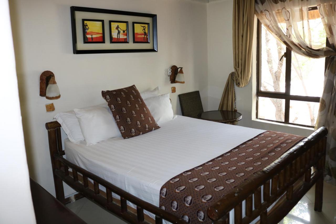 African Home Hotel Gaborone Exteriér fotografie